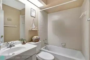 2551 NW 56th Ave, Lauderhill, FL 33313 - Photo 8