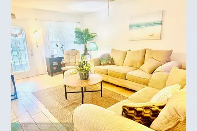 802 SE 7th St, Unit #306, Deerfield Beach, FL 33441 - Photo 16