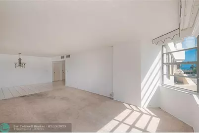 1985 S Ocean Dr, Unit #2E, Hallandale Beach, FL 33009 - Photo 10