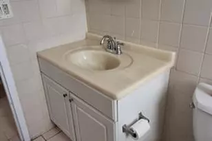 2860 Somerset Dr, Lauderdale Lakes, FL 33311 - Photo 20