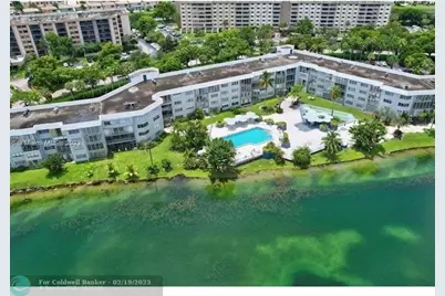 877 NE 195th St, Unit #217, Miami, FL 33179 - Photo 1