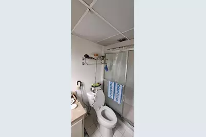 2860  Somerset Dr, Unit #202, Lauderdale Lakes, FL 33311 - Photo 18