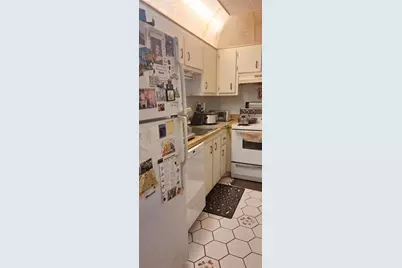 2860  Somerset Dr, Unit #202, Lauderdale Lakes, FL 33311 - Photo 12