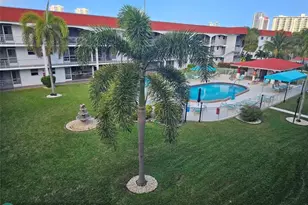 580 Egret Dr, Hallandale Beach, FL 33009 - Photo 32