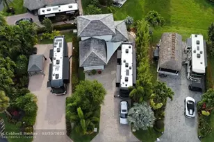 397 Sundial Cir, Margate, FL 33068 - Photo 4