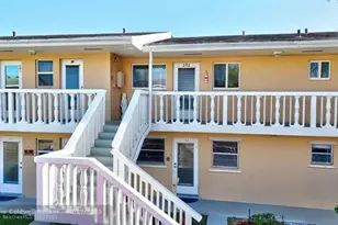 2164 NE 1st Way, Boynton Beach, FL 33435 - Photo 2