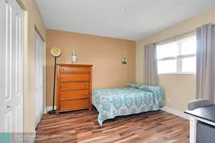 7837 Golf Cir Dr, Margate, FL 33063 - Photo 16