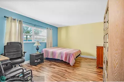 7837  Golf Circle Dr, Unit #209, Margate, FL 33063 - Photo 14