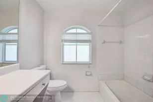 10320 SW 18th St, Miramar, FL 33025 - Photo 36