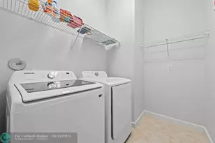 580 Pacific Grove Dr, West Palm Beach, FL 33401 - Photo 24