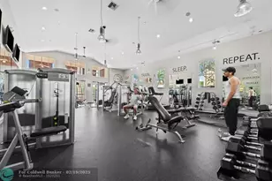 580 Pacific Grove Dr, West Palm Beach, FL 33401 - Photo 28