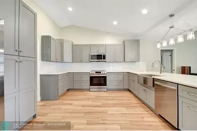 18725 W Sycamore, Loxahatchee, FL 33470 - Photo 12