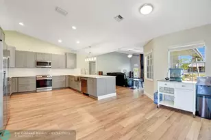 18725 W Sycamore, Loxahatchee, FL 33470 - Photo 10