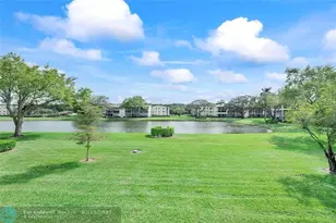 358 Dorset I, Boca Raton, FL 33434 - Photo 2