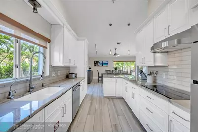 1643  Seabreeze Blvd, Fort Lauderdale, FL 33316 - Photo 16