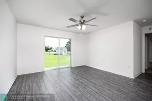 8725 98th Ct, Vero Beach, FL 32967 - Photo 8