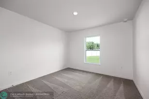 8725 98th Ct, Vero Beach, FL 32967 - Photo 14