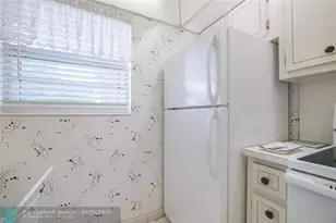 3431 NW 50th Ave, Lauderdale Lakes, FL 33319 - Photo 14