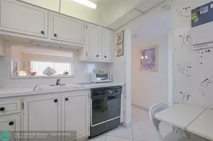 3431 NW 50th Ave, Lauderdale Lakes, FL 33319 - Photo 16