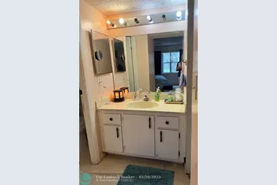 6061 N Falls Circle Dr, Unit #107, Lauderhill, FL 33319 - Photo 12