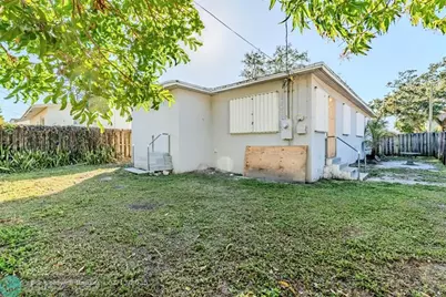 734 SW 4th St, Dania Beach, FL 33004 - Photo 32