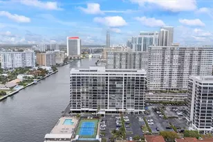 2017 S Ocean Dr Unit, Hallandale Beach, FL 33009 - Photo 2