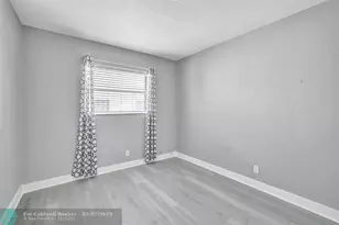 2741 NE 8th Ave, Wilton Manors, FL 33334 - Photo 16