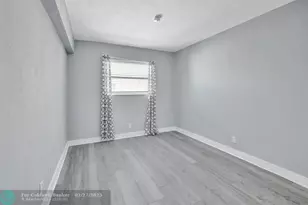 2741 NE 8th Ave, Wilton Manors, FL 33334 - Photo 14