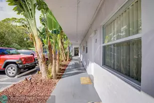 2741 NE 8th Ave, Wilton Manors, FL 33334 - Photo 28