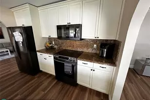 6860 Calle Del Paz, Boca Raton, FL 33433 - Photo 14