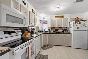 5343 NW 4th Terrace, Deerfield Beach, FL 33064 - Photo 8