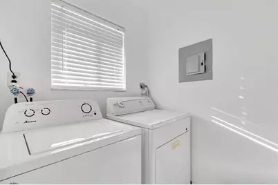 5334  Fountains Dr, Unit #221, Lake Worth, FL 33467 - Photo 26