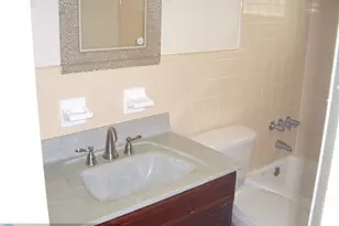 2737 NE 28th St, Lighthouse Point, FL 33064 - Photo 6