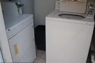 2737 NE 28th St, Lighthouse Point, FL 33064 - Photo 14