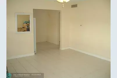 2737 NE 28th St, Unit #7W, Lighthouse Point, FL 33064 - Photo 8