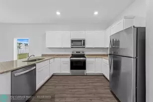 9316 104th Ave, Vero Beach, FL 32967 - Photo 8