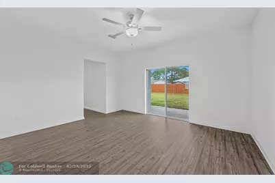 9316  104th Ave, Vero Beach, FL 32967 - Photo 10