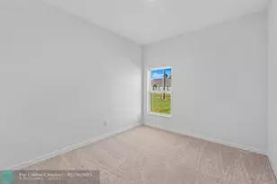 9316 104th Ave, Vero Beach, FL 32967 - Photo 12