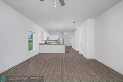 9316  104th Ave, Vero Beach, FL 32967 - Photo 6