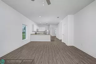 9316 104th Ave, Vero Beach, FL 32967 - Photo 6