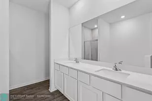 9316 104th Ave, Vero Beach, FL 32967 - Photo 16