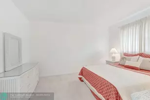 5501 NW 2nd Ave, Boca Raton, FL 33487 - Photo 14