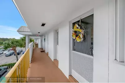 5501 NW 2nd Ave, Unit #302, Boca Raton, FL 33487 - Photo 2