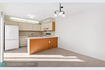 4093  Forest Hill Dr, Unit #0, Cooper City, FL 33026 - Photo 12