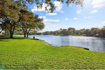 4093  Forest Hill Dr, Unit #0, Cooper City, FL 33026 - Photo 16