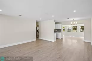 1104 SE 7th St, Deerfield Beach, FL 33441 - Photo 8