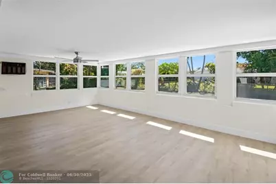 1104 SE 7th Street, Deerfield Beach, FL 33441 - Photo 4