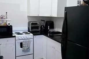 2213 Lincoln St, Hollywood, FL 33020 - Photo 1