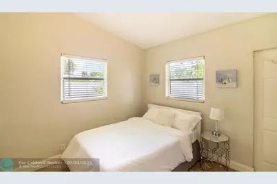 24 SW 4th Ave, Delray Beach, FL 33444 - Photo 16