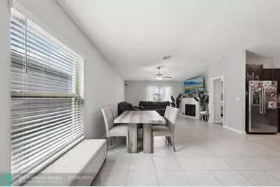 16621  Sunburst Lake Street, Wimauma, FL 33598 - Photo 4